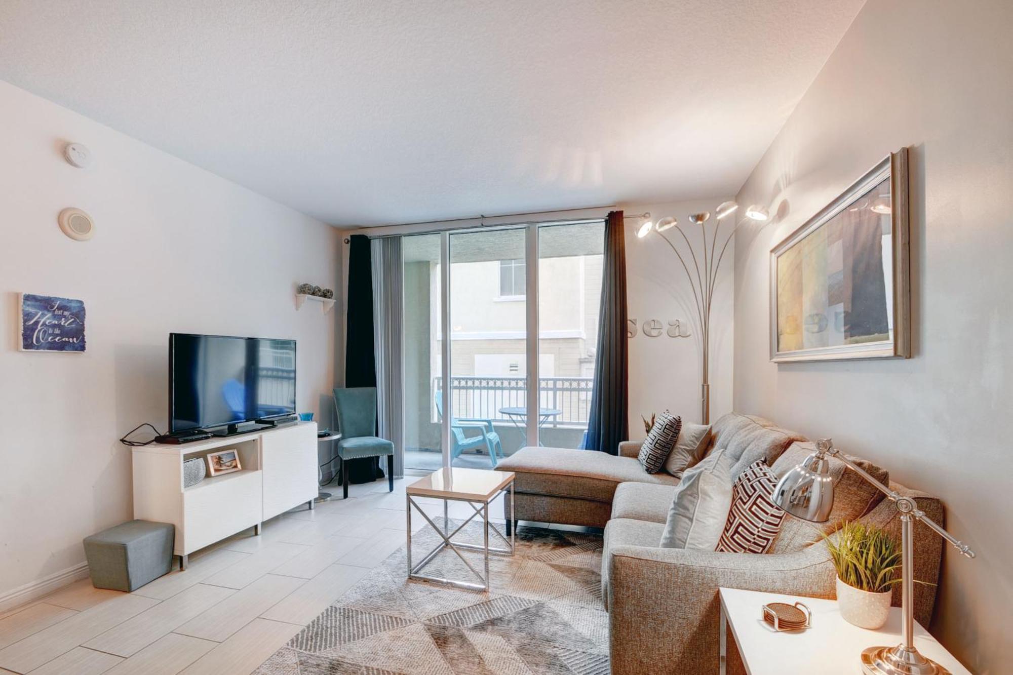 Amazing One-Bedroom In Casa Costa!Beach Pass Inc! ボイントンビーチ エクステリア 写真