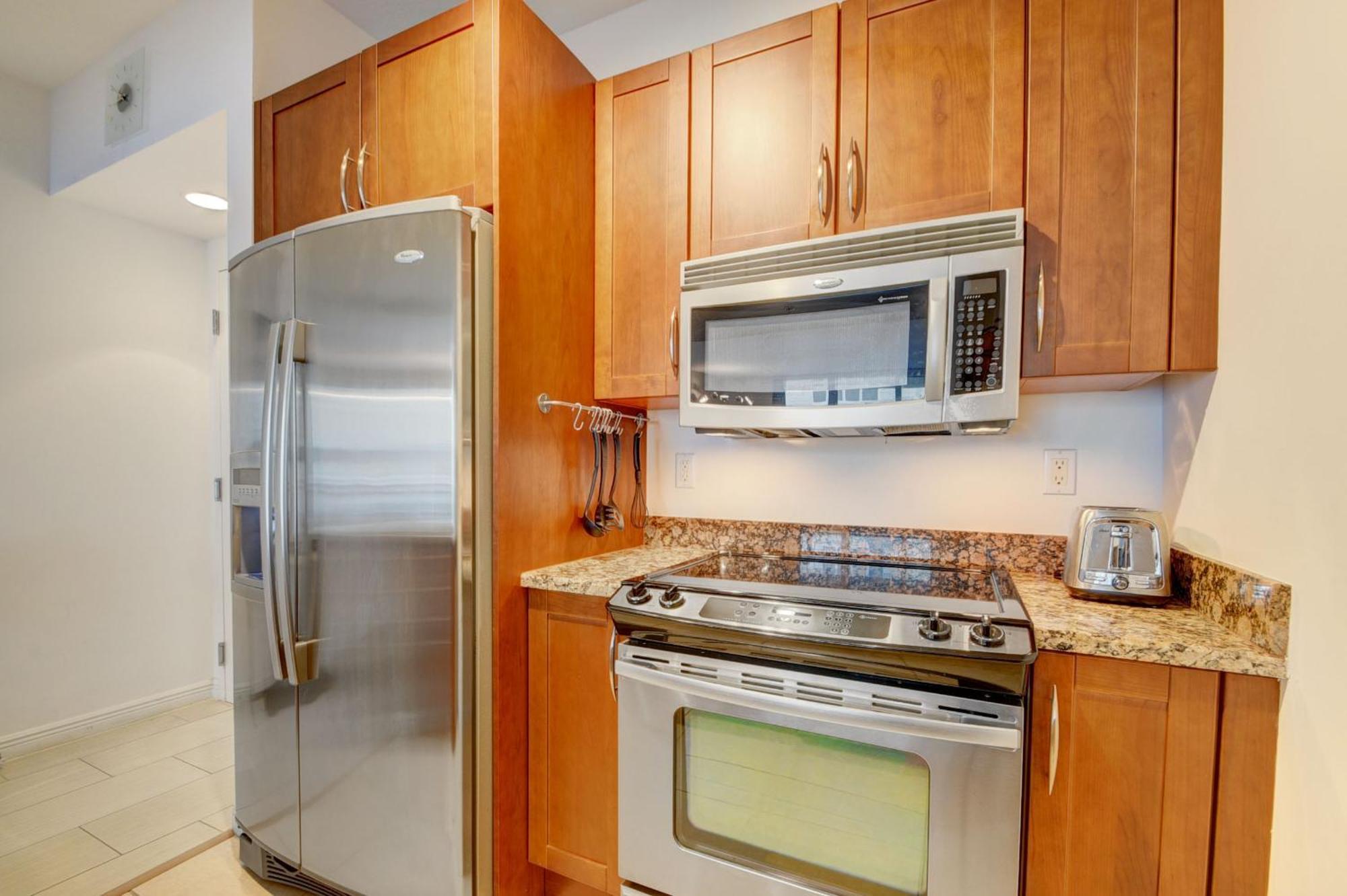Amazing One-Bedroom In Casa Costa!Beach Pass Inc! ボイントンビーチ エクステリア 写真