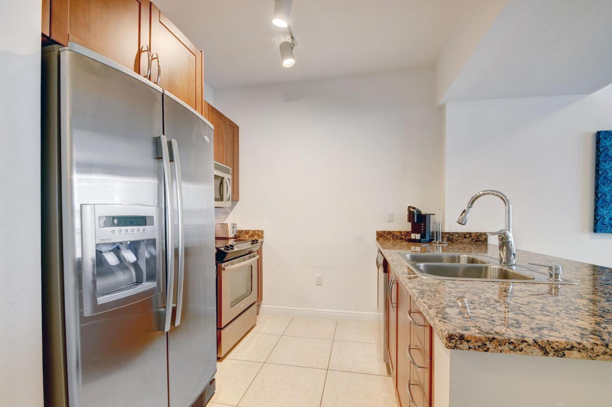 Amazing One-Bedroom In Casa Costa!Beach Pass Inc! ボイントンビーチ エクステリア 写真